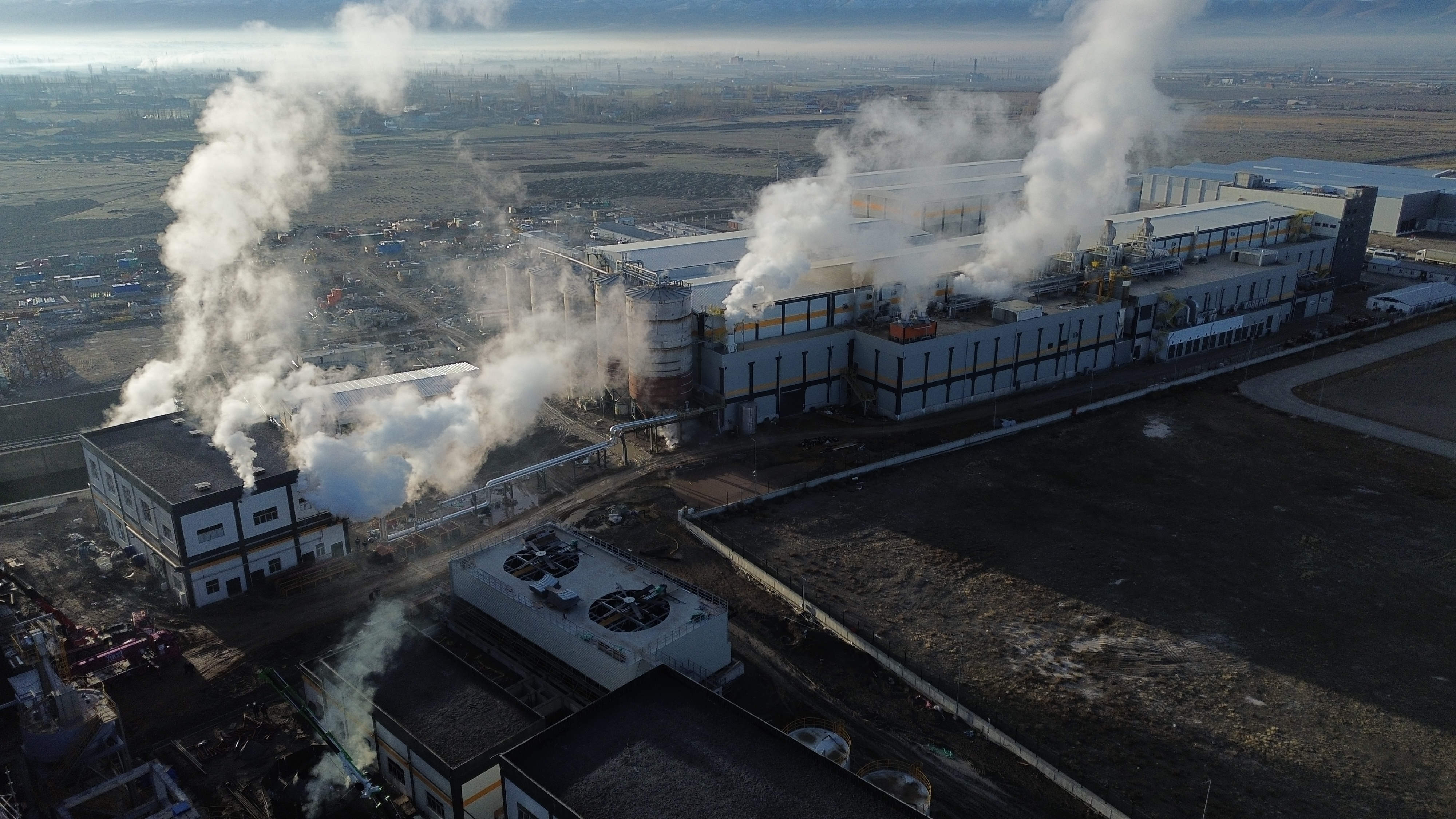 Kağıt üretim makinesi